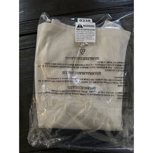 Old Navy Women's Wish Bone/ Cream Snug Crop Tank Top Casual Chic Athleisure LG - Picture 5 of 11